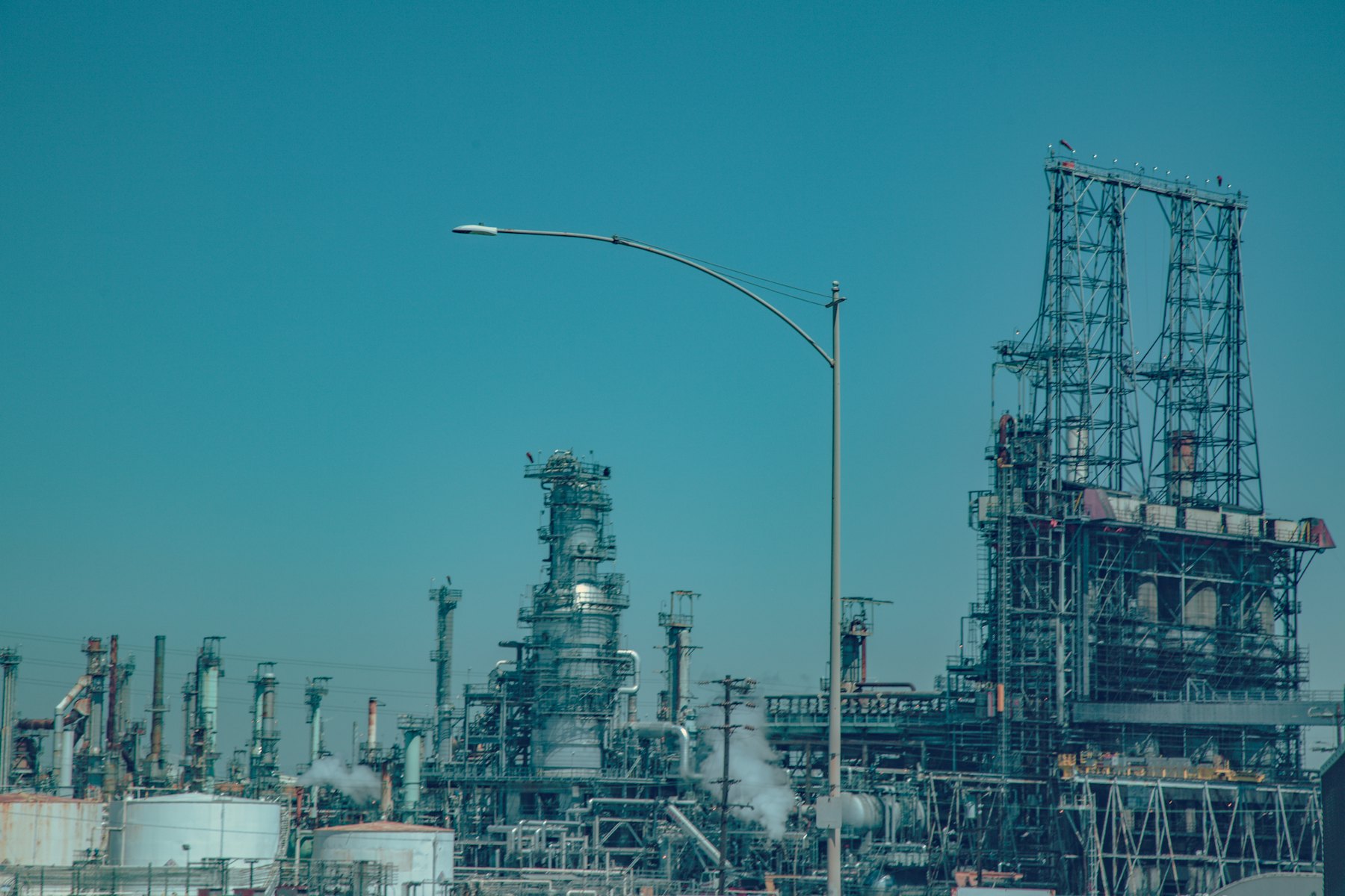 Oil, Gas & Energy
